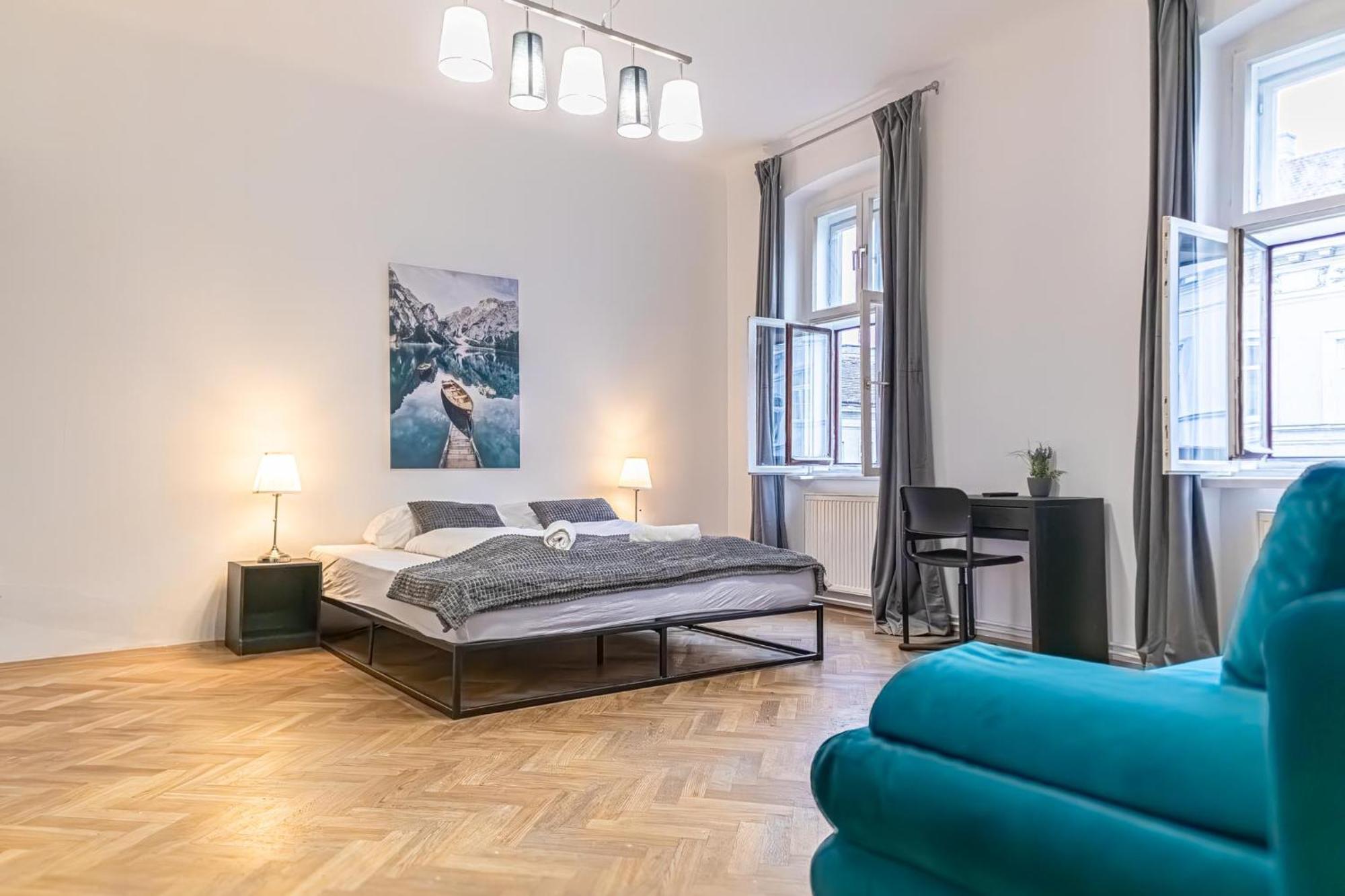 Spacious 2Br Apt -Near Wiener Stadthalle Burggassewiener Well Located Viena Exterior foto