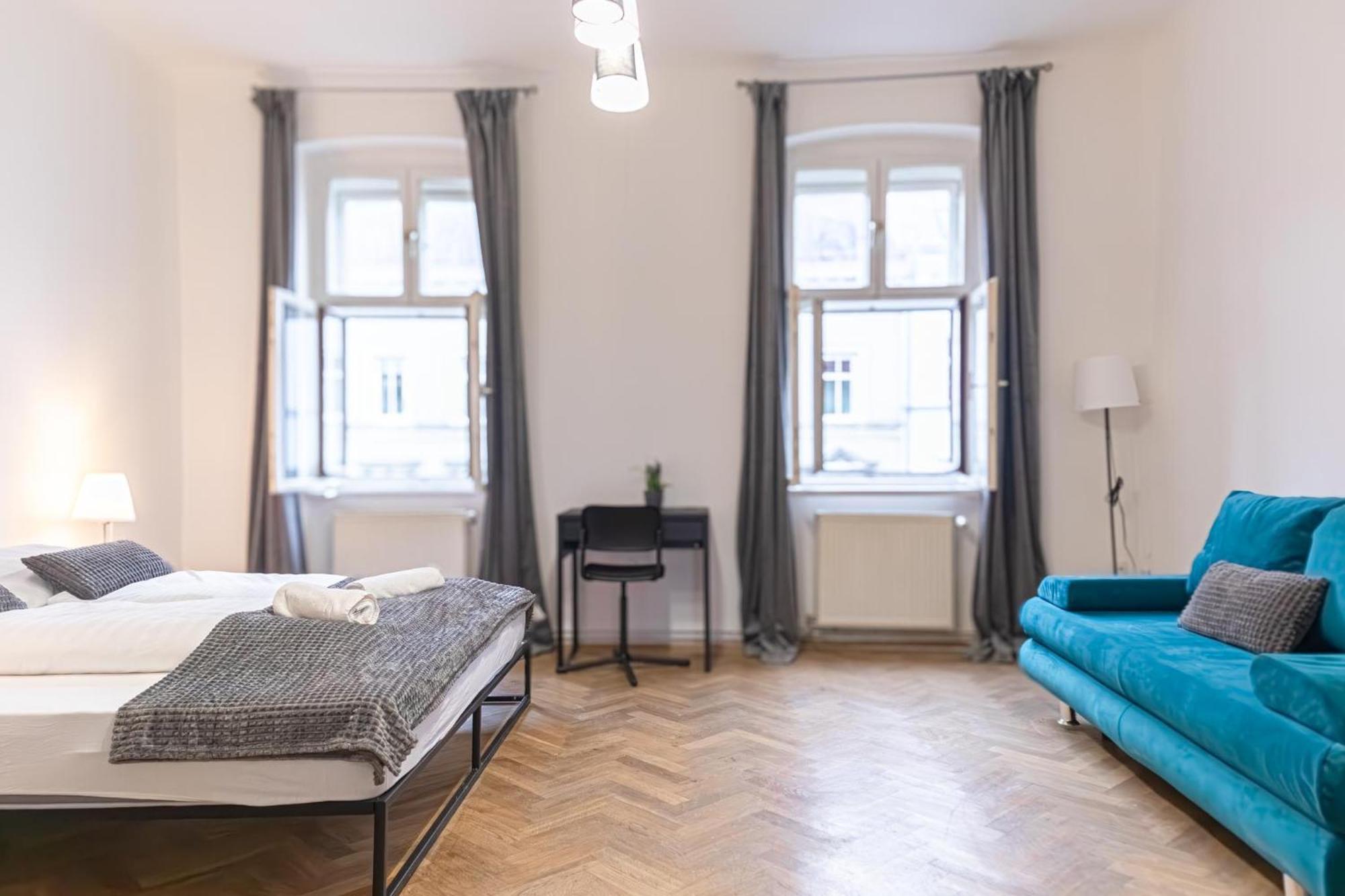 Spacious 2Br Apt -Near Wiener Stadthalle Burggassewiener Well Located Viena Exterior foto